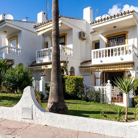 Apartmán La Campana With Pool By Costarentals - Ref 60 *